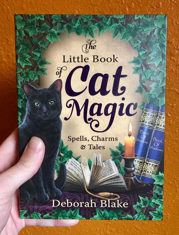 The Little Book of Cat Magic: Spells, Charms & Tales