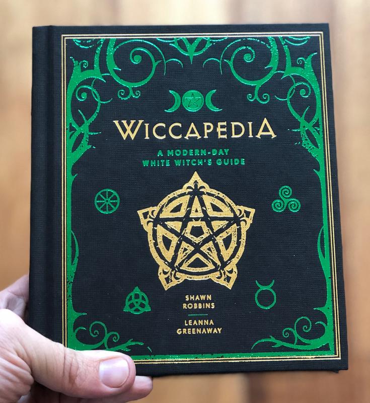 Wiccapedia: A Modern-Day White Witch's Guide