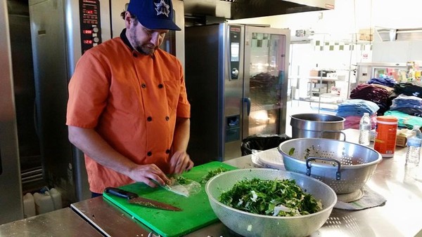 Chef Joshua Ploeg in action